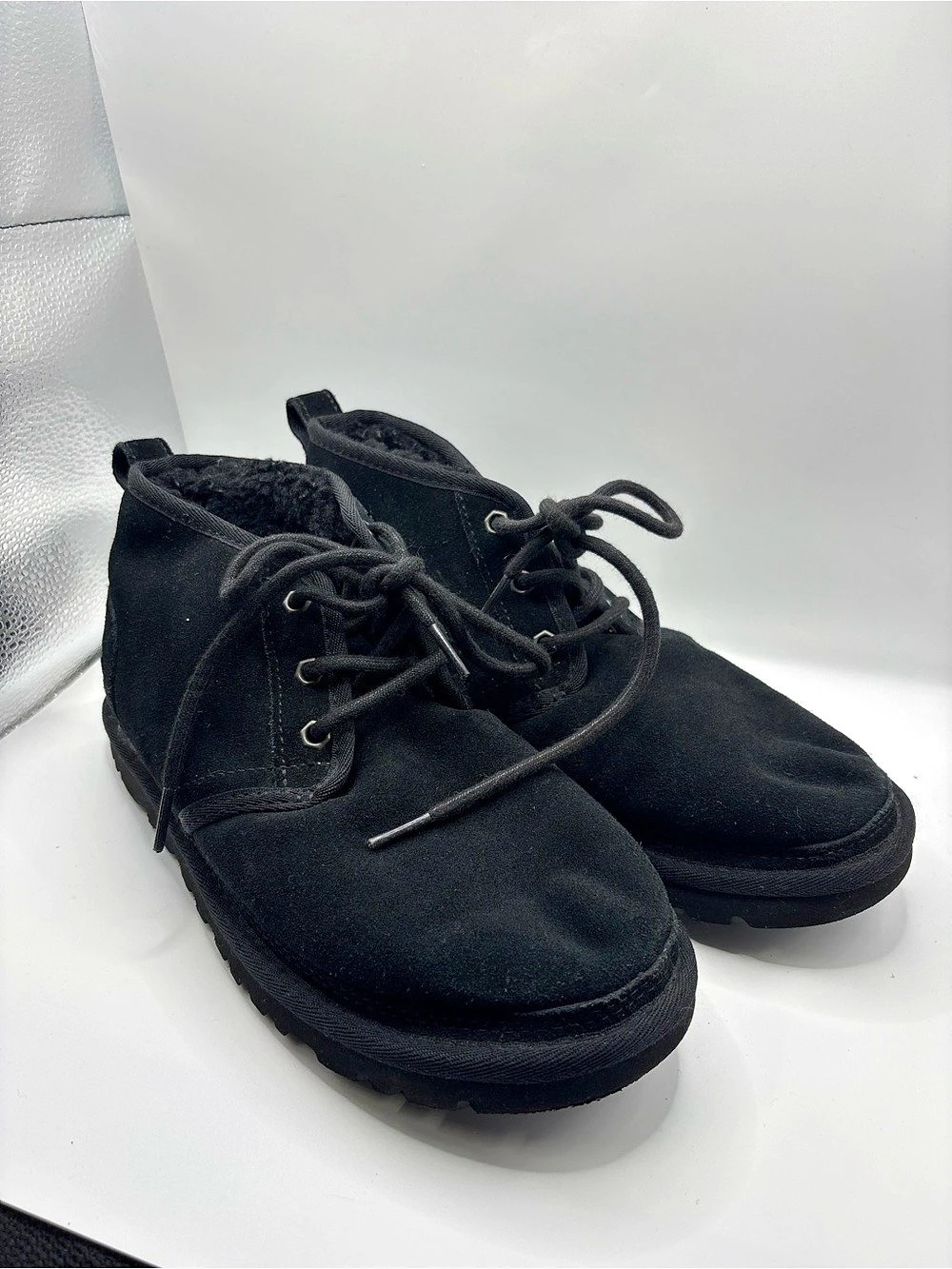 UGG S/N 1095641 Black Ankle Boots US 8
